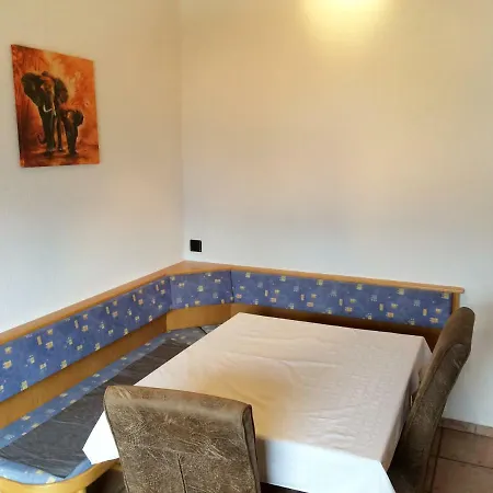 Farm stay Ferienwohnung Am Jojenhof
